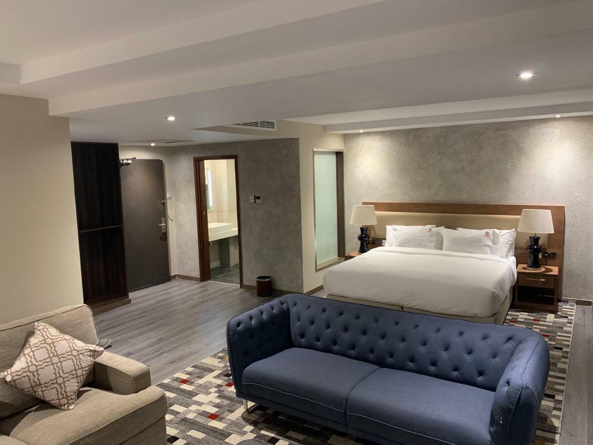 Taidy'S Suites - Nakuru Eksteriør bilde