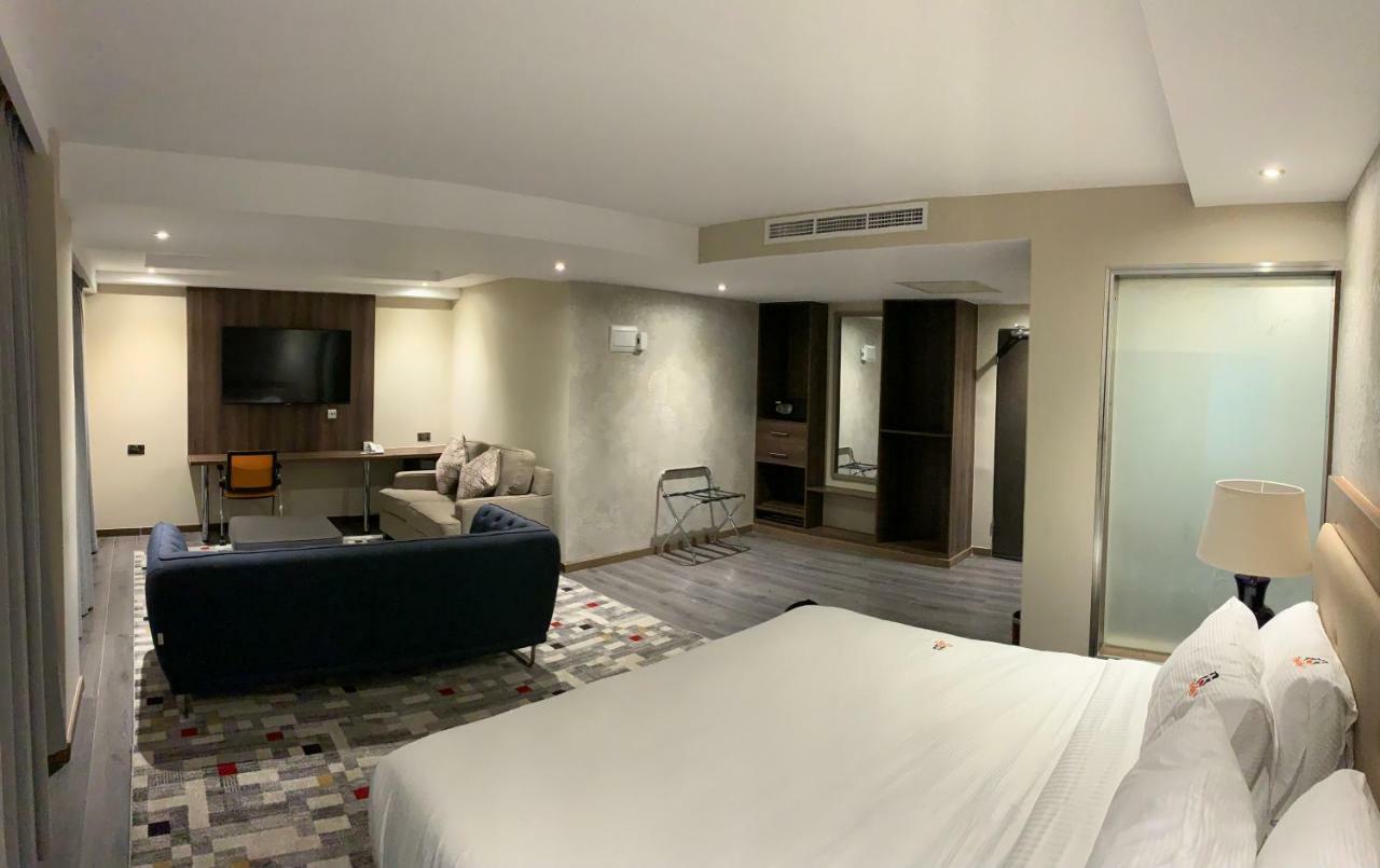 Taidy'S Suites - Nakuru Eksteriør bilde
