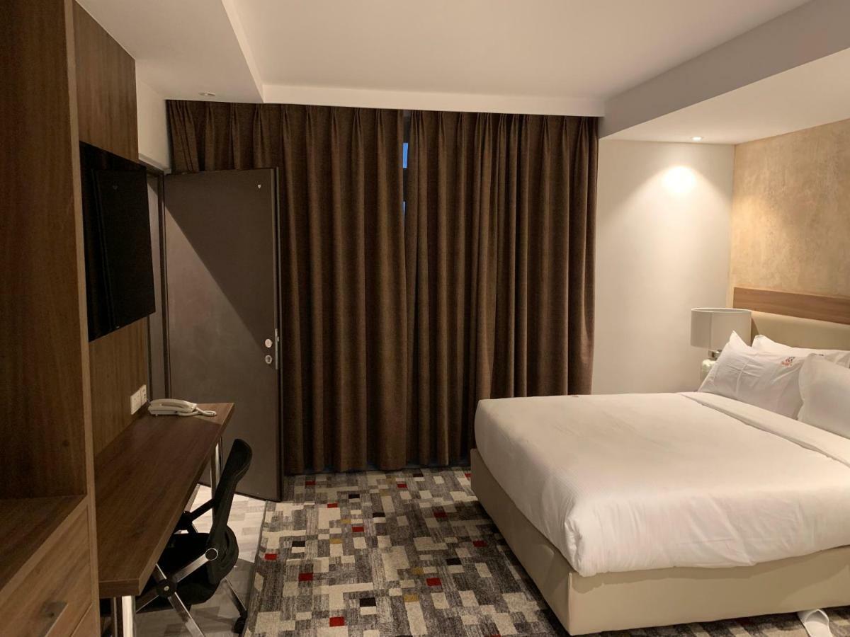 Taidy'S Suites - Nakuru Eksteriør bilde