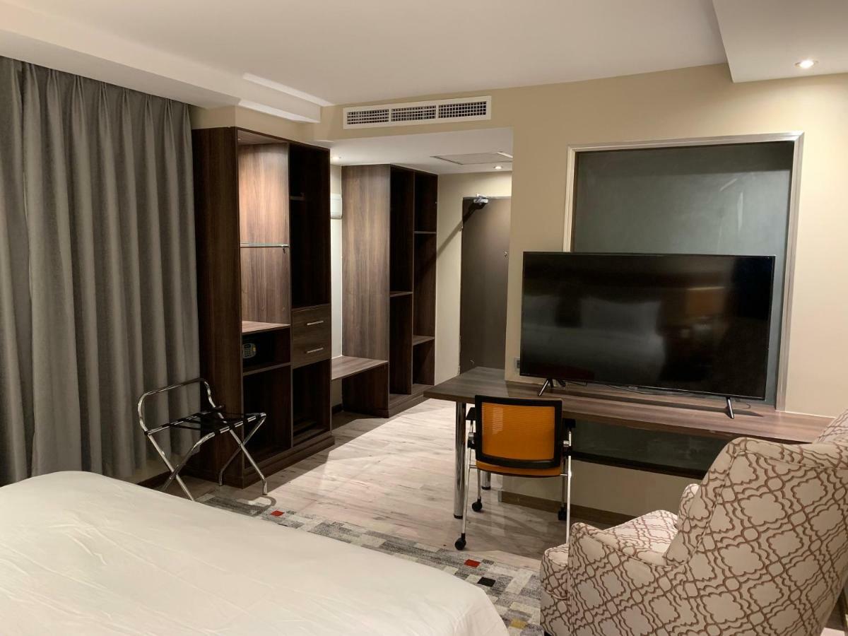 Taidy'S Suites - Nakuru Eksteriør bilde